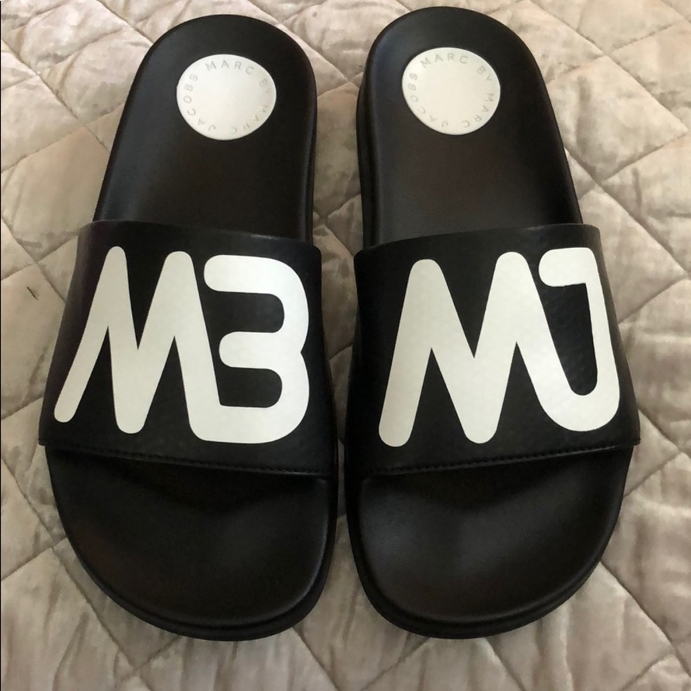 NIB Marc by Marc Jacobs pool slide